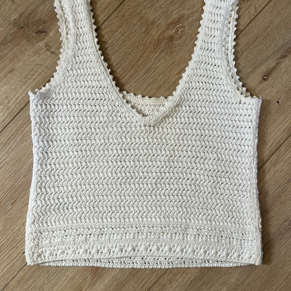 Vince White Ribbed Cropped Tank Top - Picture 5 of 9